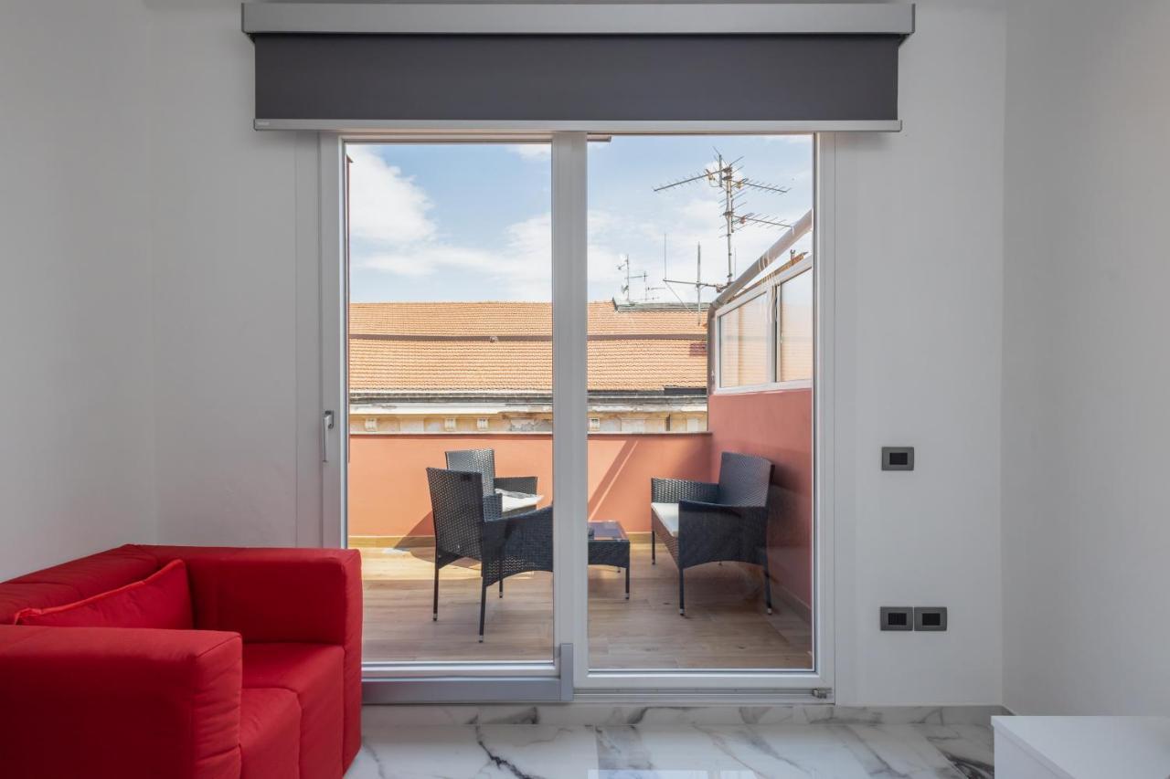 Casa Vacanza " La Rosa " Imperia Liguria Bagian luar foto